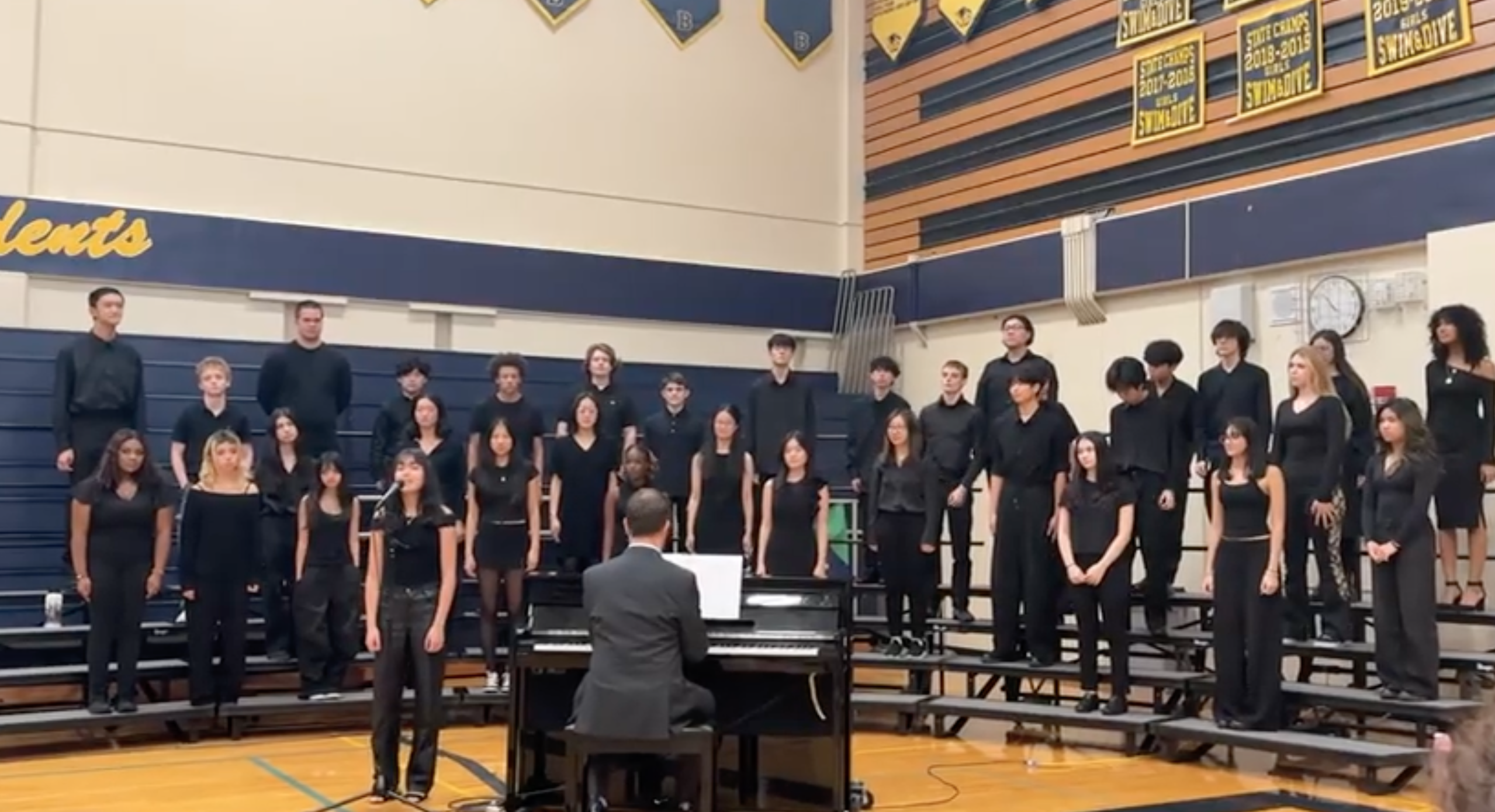 Bellevue HS Chorale Choir Performs "This Land Is Your Land"